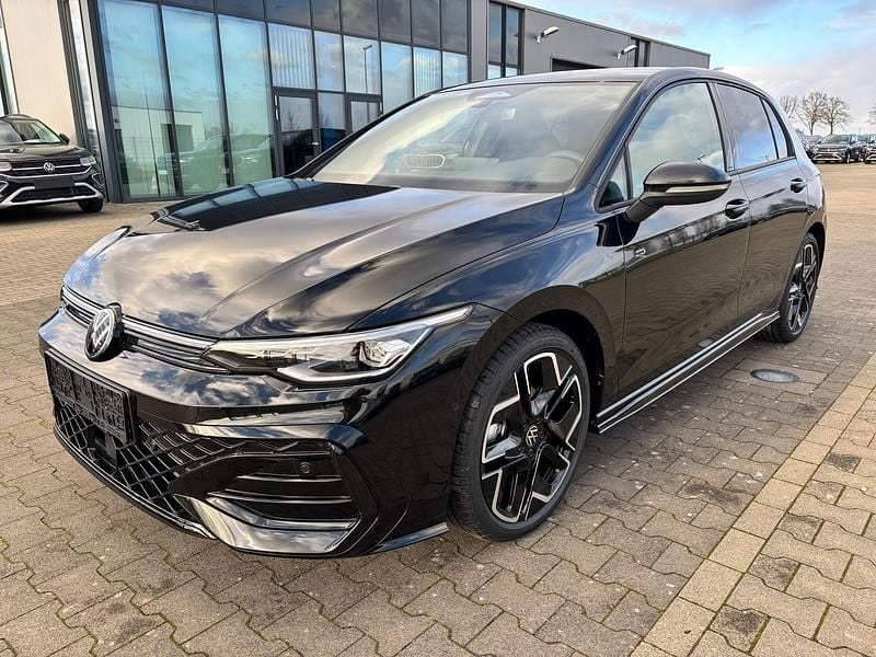 Neu 2026 VW Golf Pro Limousine | € 33.880 (Guter Preis) - Bild 1/4