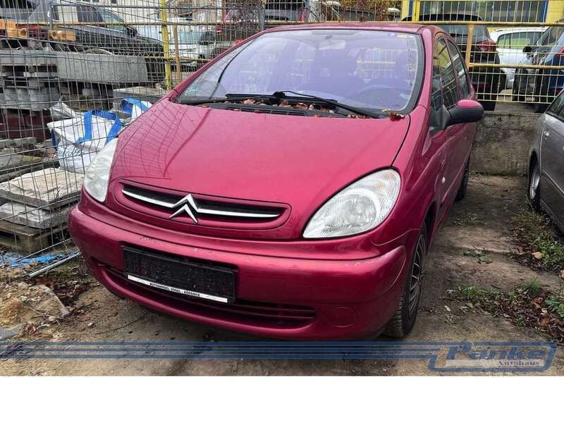Gebraucht Citroën Xsara Picasso 116 PS (85 kW) 2003 Rot Van / Kleinbus