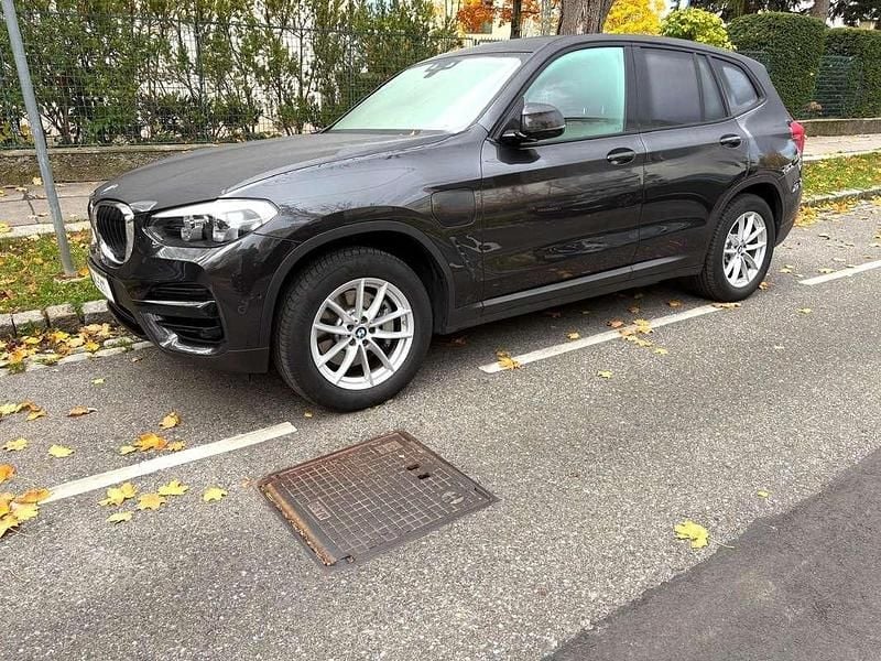 Gebraucht BMW X3 Luxury Line 184 PS (135 kW) 2020 Grau SUV