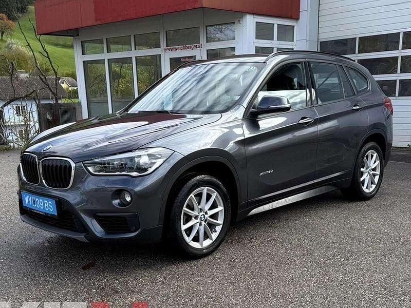 Gebraucht BMW X1 Advantage 150 PS (110 kW) 2016 Grau SUV