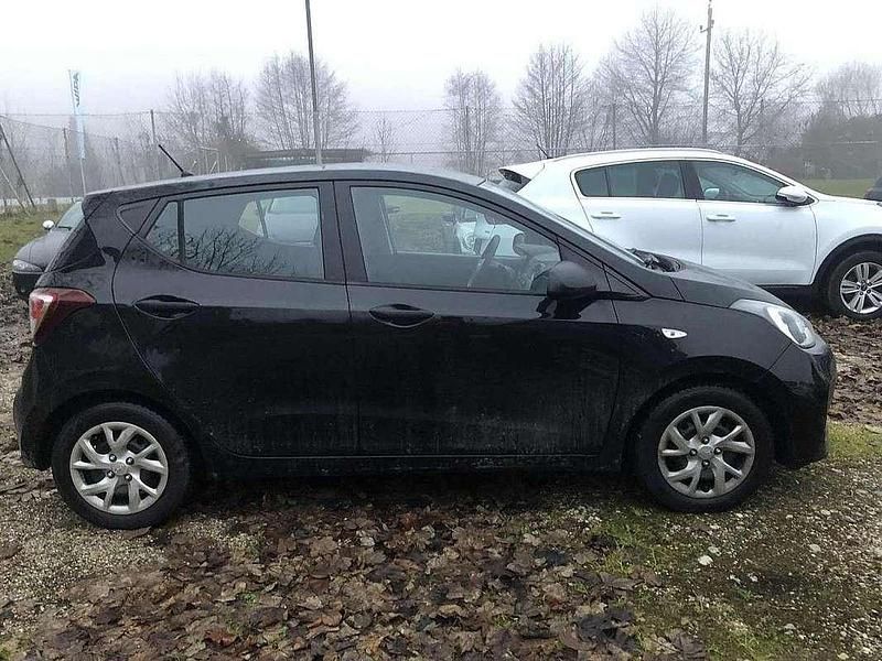 Gebraucht Hyundai i10 68 PS (50 kW) 2017 Kleinwagen