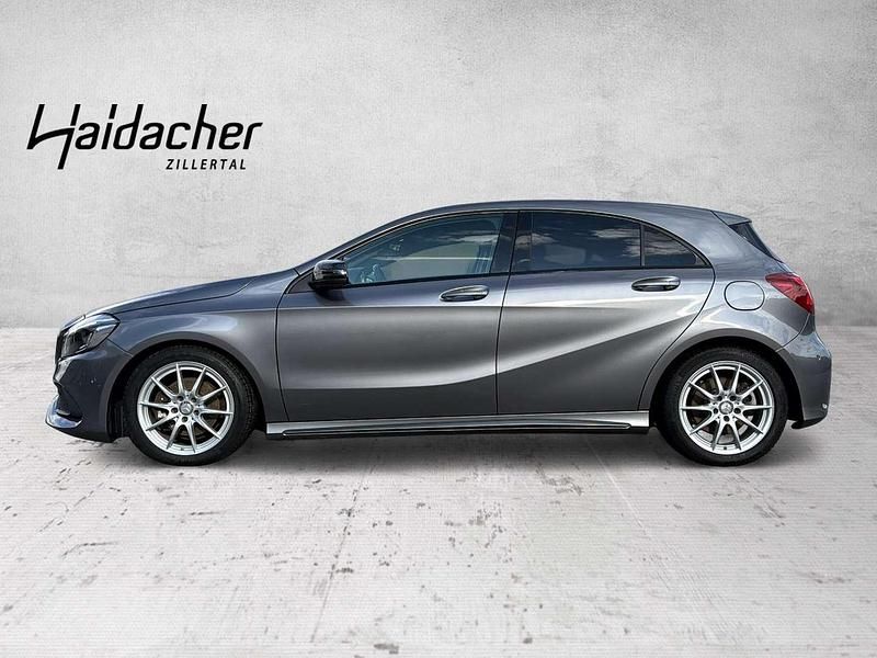 Gebraucht Mercedes A200 AMG line 136 PS (100 kW) 2016 Grau Limousine