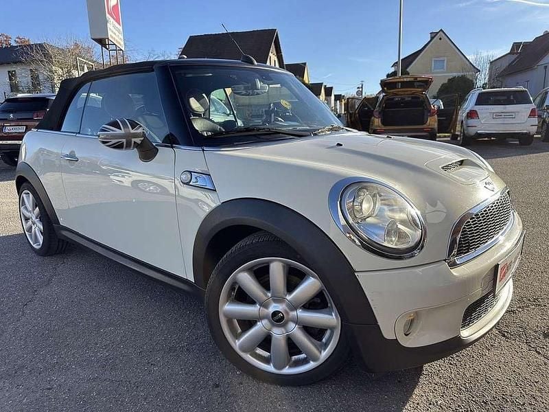 Gebraucht Mini Cooper S Cabriolet Chili 184 PS (135 kW) 2010 Beige Cabrio