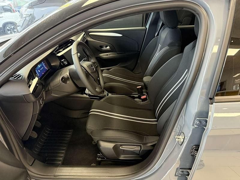 Neu Opel Corsa 101 PS (74 kW) 2025 Grau Kleinwagen