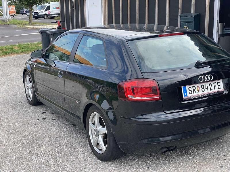 Gebraucht Audi A3 Design 105 PS (77 kW) 2005 Limousine