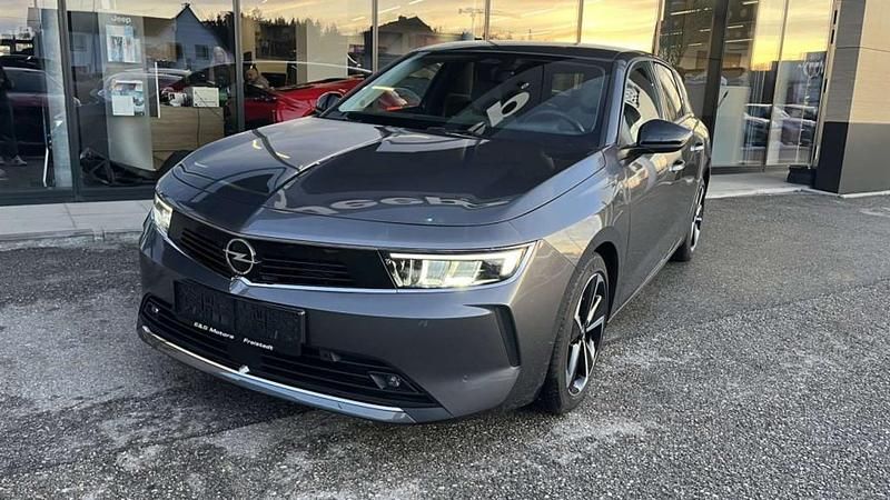 Grau Gebraucht 2023 Opel Astra Business Edition Limousine | € 24.890 (Superpreis) - Bild 1/4