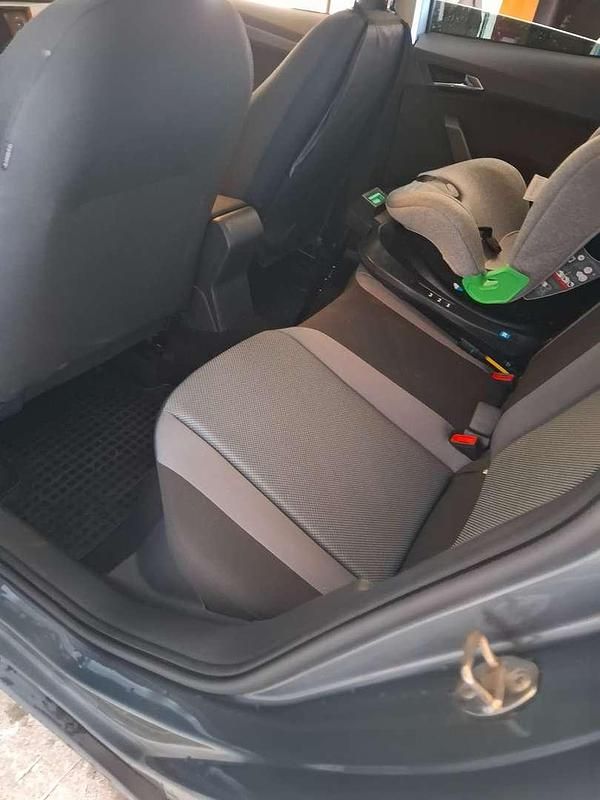 Gebraucht Seat Arona Reference 95 PS (69 kW) 2018 Grau SUV