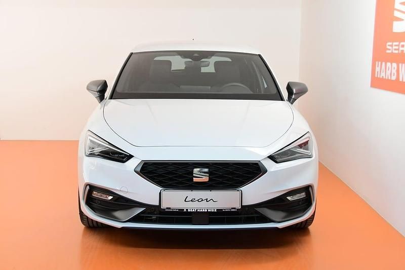 Gebraucht Seat Leon FR 150 PS (110 kW) 2025 Weiß Limousine