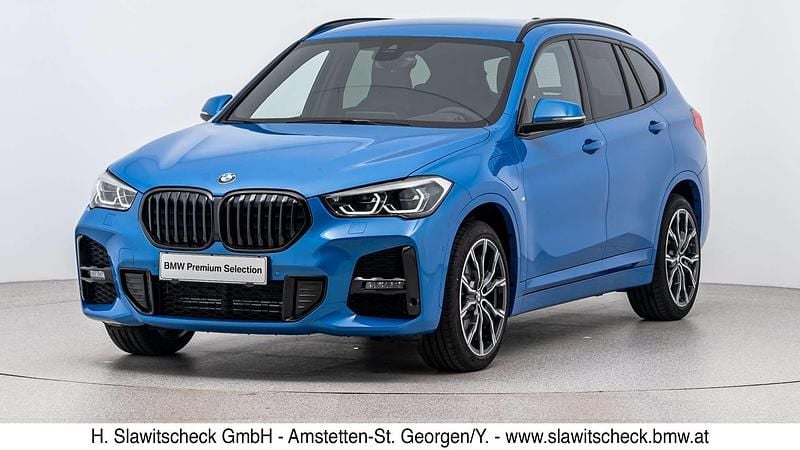 Blau Gebraucht 2021 BMW X1 Performance SUV | € 27.450 (Fairer Preis) - Bild 1/4