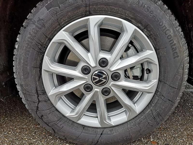 Neu VW California Beach 150 PS (110 kW) 2025 Orange Van