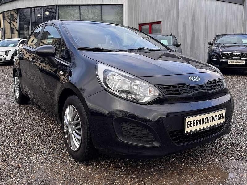 Gebraucht Kia Rio 86 PS (63 kW) 2012 Schwarz Kleinwagen