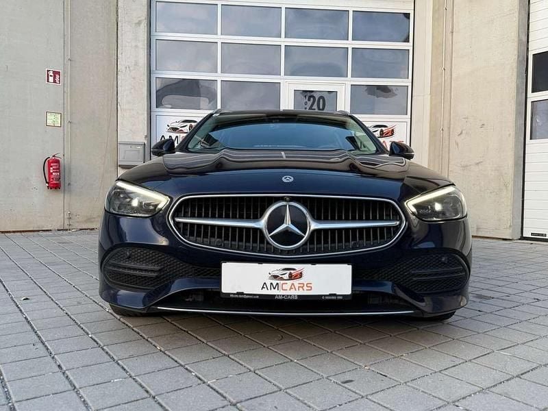 Gebraucht Mercedes C220 Avantgarde 200 PS (147 kW) 2021 Blau Kombi