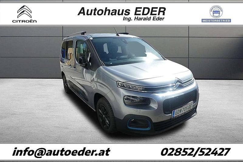 Gebraucht Citroën Berlingo Shine 100 kW (136 PS) 2023 Silber Van / Kleinbus