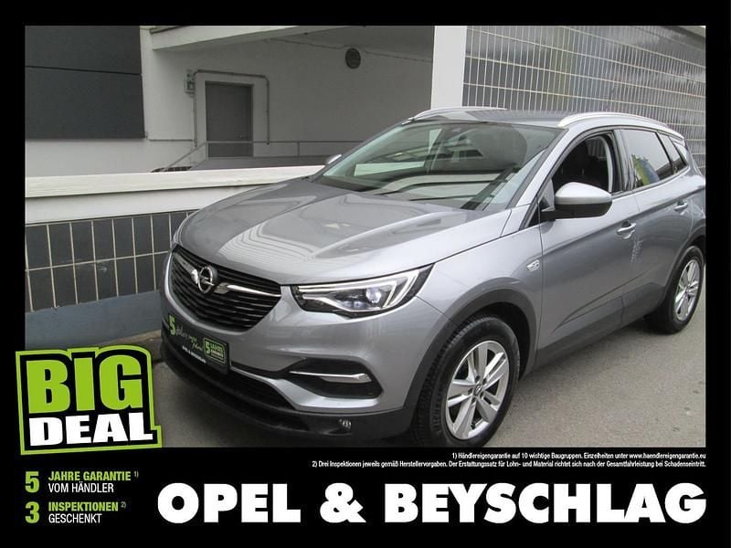 Grau Gebraucht 2017 Opel Grandland X Ultimate SUV | € 13.990 (Fairer Preis) - Bild 1/4
