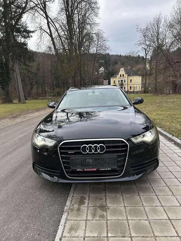Gebraucht Audi A6 204 PS (150 kW) 2012 Schwarz Kombi