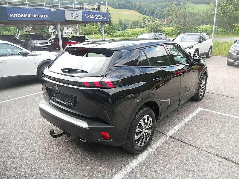 Gebraucht Peugeot 2008 Active 110 PS (80 kW) 2021 Schwarz SUV