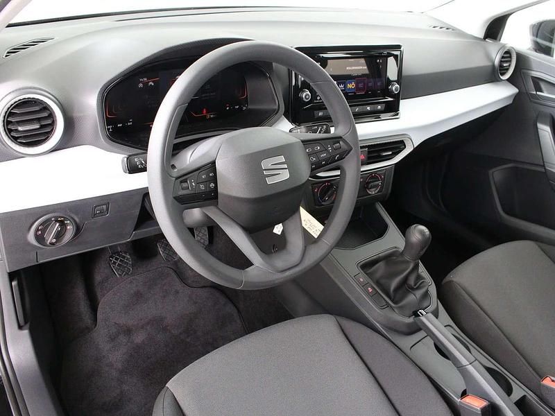 Neu Seat Ibiza Reference 95 PS (69 kW) 2025 Schwarz  metallic Limousine