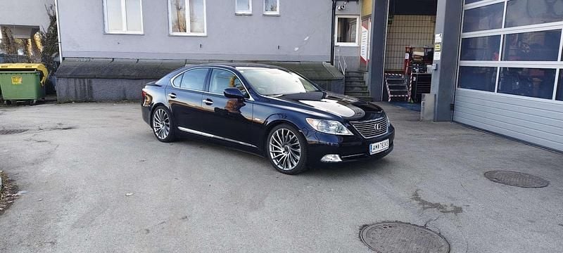Gebraucht Lexus LS460 381 PS (280 kW) 2007 Limousine