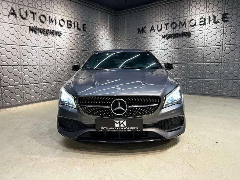 Gebraucht Mercedes CLA200 AMG line 136 PS (100 kW) 2016 Grau Kombi