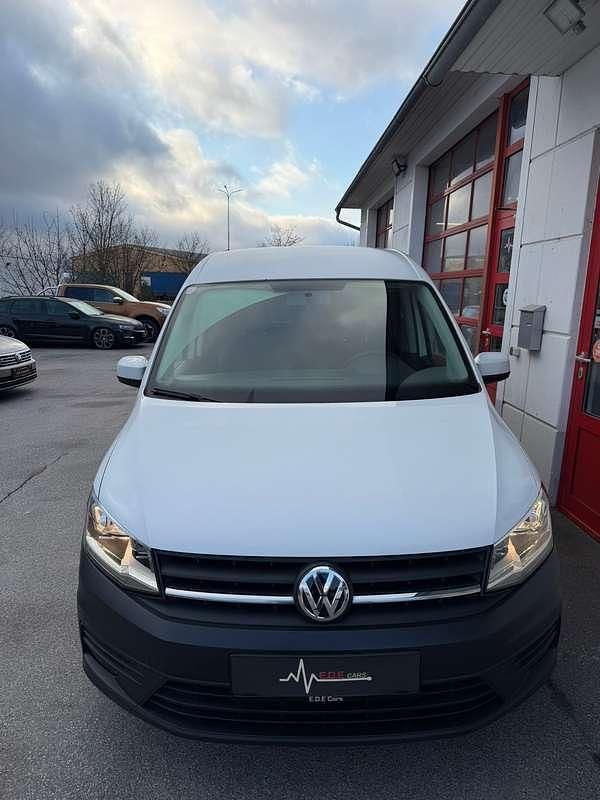 Gebraucht VW Caddy Trendline 102 PS (75 kW) 2016 Weiß Van / Kleinbus
