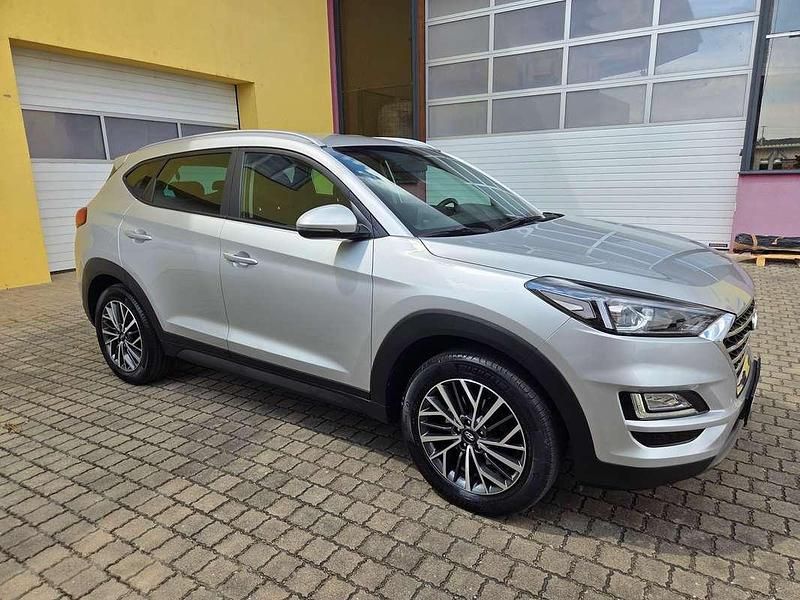 Gebraucht Hyundai Tucson 136 PS (100 kW) 2020 Grau SUV