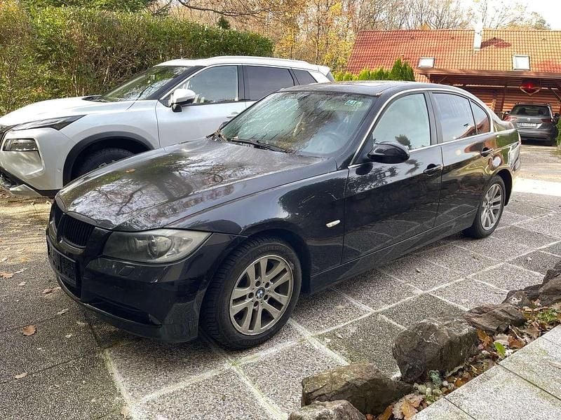 Gebraucht BMW 325 218 PS (160 kW) 2006 Schwarz Limousine