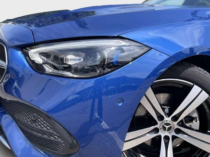 Gebraucht Mercedes C180 Avantgarde 170 PS (125 kW) 2024 Blau Limousine