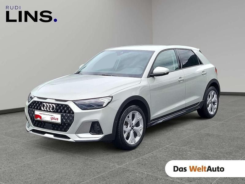 Silber metallic Gebraucht 2024 Audi A1 Kleinwagen | € 27.990 (Fairer Preis) - Bild 1/4