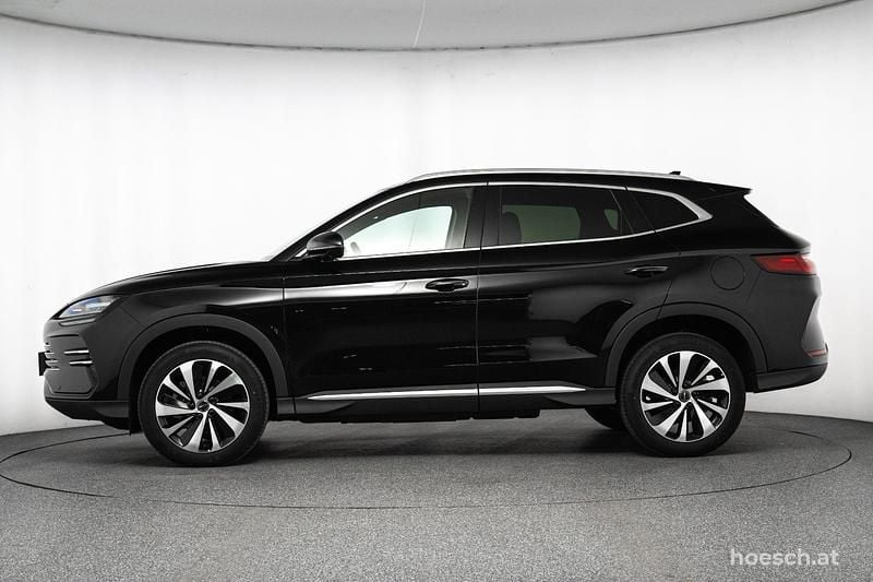 Neu BYD Seal U Boost 218 PS (160 kW) 2026 Schwarz SUV