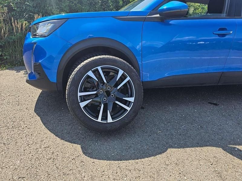 Gebraucht Peugeot 2008 131 PS (96 kW) 2020 Blau SUV