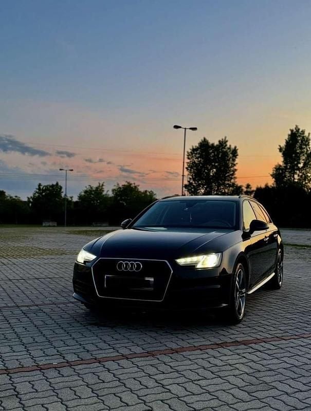 Gebraucht Audi A4 150 PS (110 kW) 2017 Schwarz Kombi