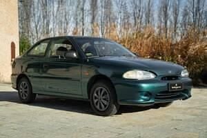 Gebraucht Hyundai Accent 60 PS (44 kW) 1997 Grün Limousine