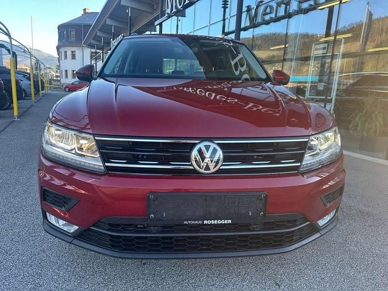 Gebraucht VW Tiguan Comfortline 150 PS (110 kW) 2016 Rot SUV