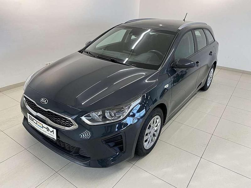 Grau Gebraucht 2020 Kia Ceed Kleinwagen | € 12.800 (Fairer Preis) - Bild 1/4