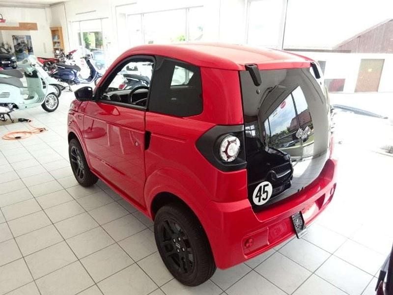 Gebraucht Ligier Myli 11 kW (15 PS) 2024 Rot Kleinwagen