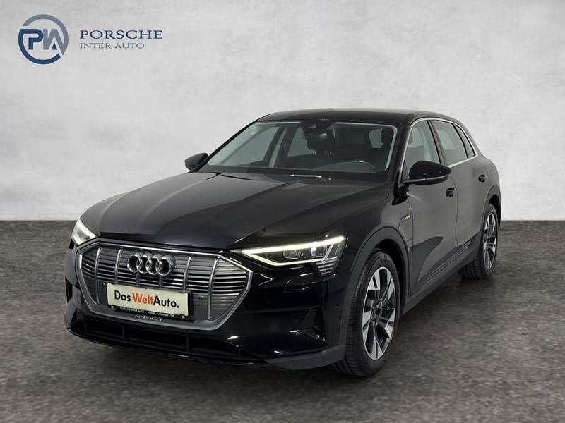 Gebraucht Audi e-tron 158 kW (215 PS) 2022 Silber  metallicperleffekt SUV