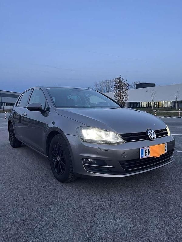 Gebraucht VW Golf VII Comfortline 147 PS (108 kW) 2014 Grau Limousine