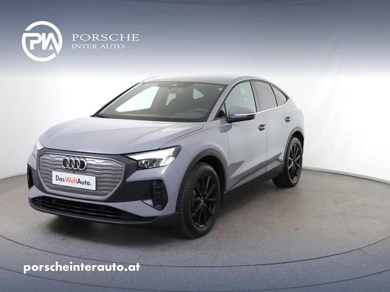 Mittelgrau normal Gebraucht 2023 Audi Q4 Sportback e-tron SUV | € 32.900 - Bild 1/4