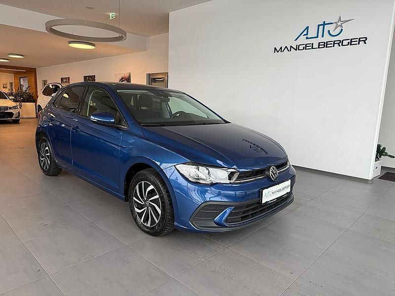 Blau Gebraucht 2023 VW Polo Life Limousine | € 16.800 (Superpreis) - Bild 1/4