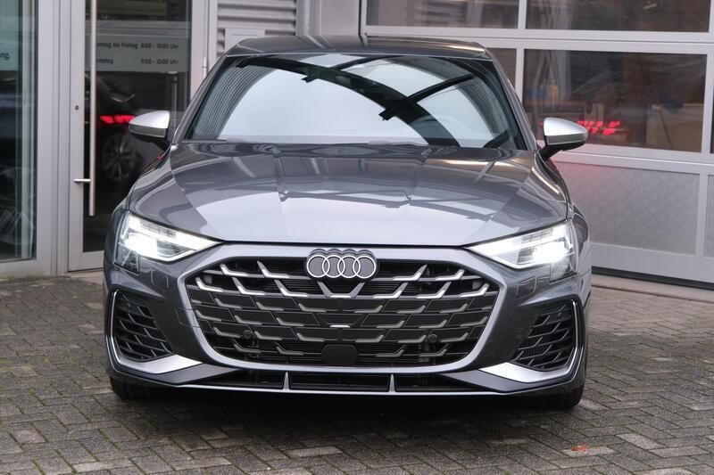 Gebraucht 2024 Audi S3 2 Benzin 333 cars.hp (€ 61.021) 6844 Altach