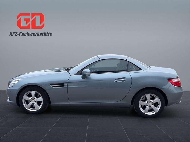 Gebraucht Mercedes SLK250 204 PS (150 kW) 2012 Grau Cabrio