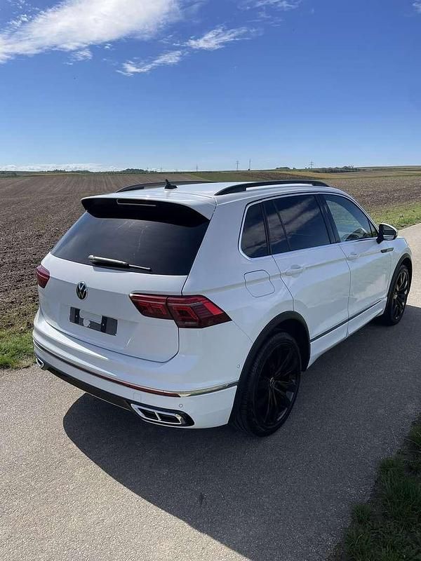 Gebraucht VW Tiguan R-line 150 PS (110 kW) 2021 SUV