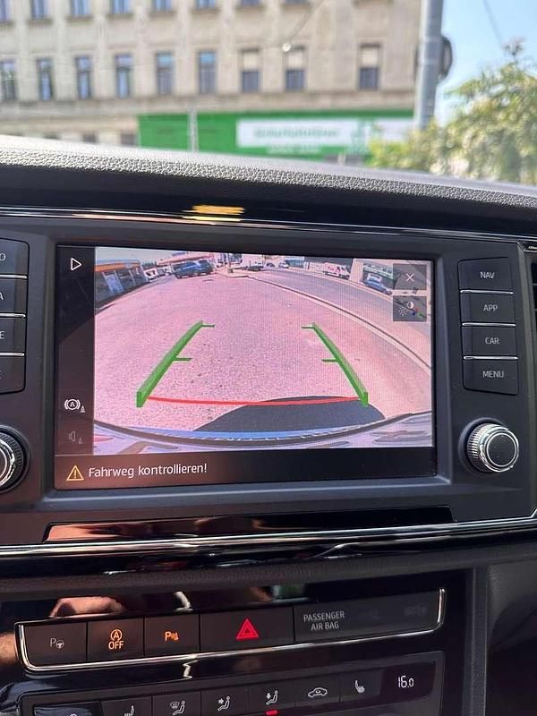 Silber Gebraucht 2017 Seat Ateca XCELLENCE SUV | € 17.500 (Fairer Preis) - Bild 1/4