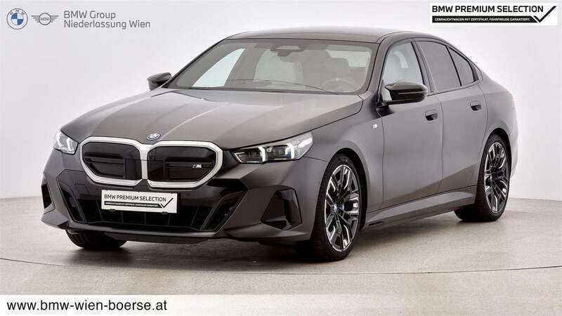 Frozen deep grey ii Gebraucht 2023 BMW i5 Shadowline Limousine | € 69.495 (Fairer Preis) - Bild 1/4