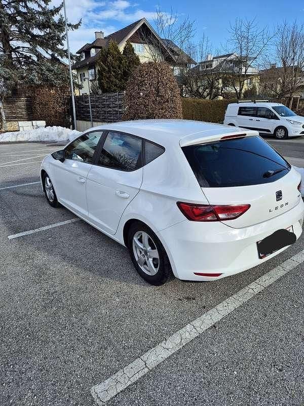 Gebraucht Seat Leon Style 86 PS (63 kW) 2015 Weiß Kleinwagen