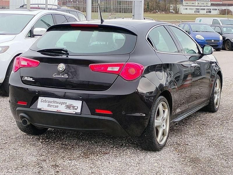 Gebraucht Alfa Romeo Giulietta 120 PS (88 kW) 2013 Schwarz Kleinwagen