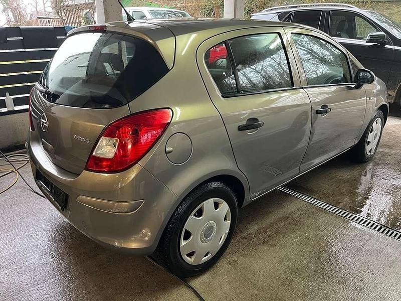 Gebraucht Opel Corsa 69 PS (50 kW) 2014 Kleinwagen