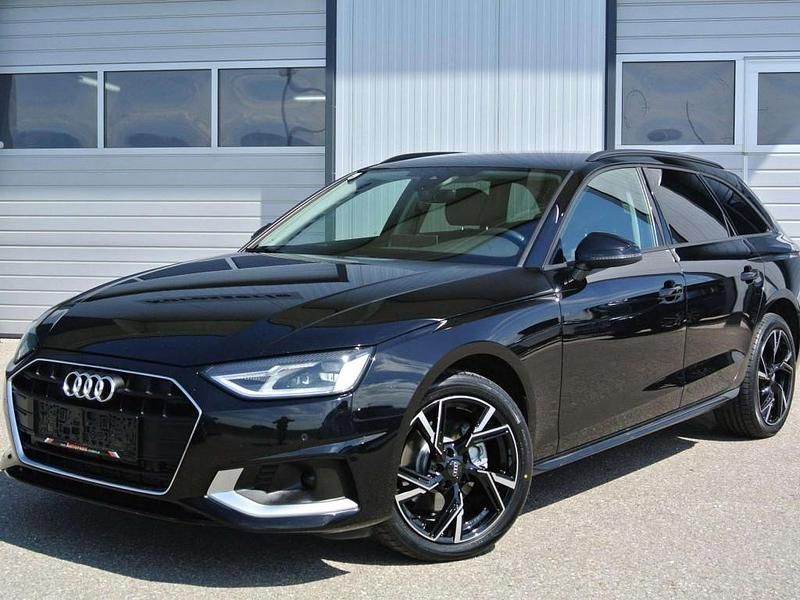 Gebraucht 2020 Audi A4 Ambiente Kombi | € 19.790 - Bild 1/4