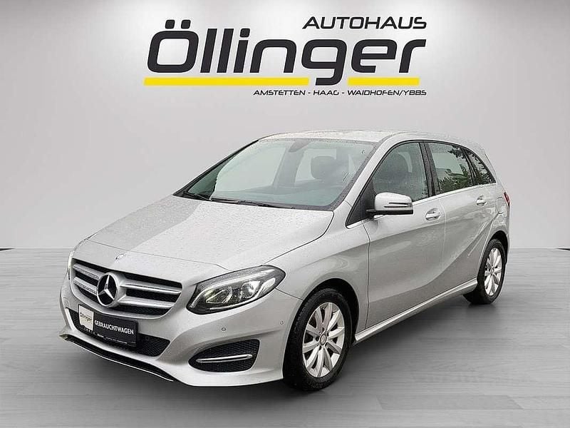 Silber Gebraucht 2017 Mercedes B200 Van / Kleinbus | € 16.500 (Fairer Preis) - Bild 1/4