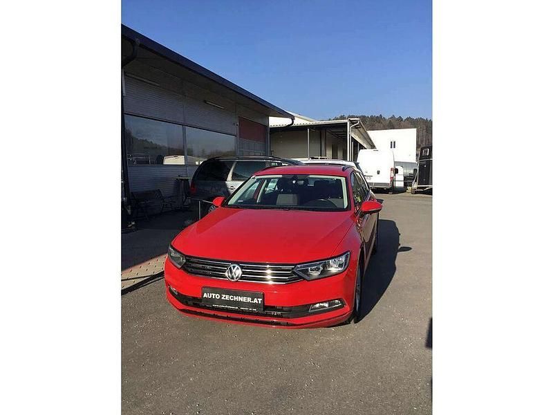 Gebraucht VW Passat Trendline 120 PS (88 kW) 2015 Kombi